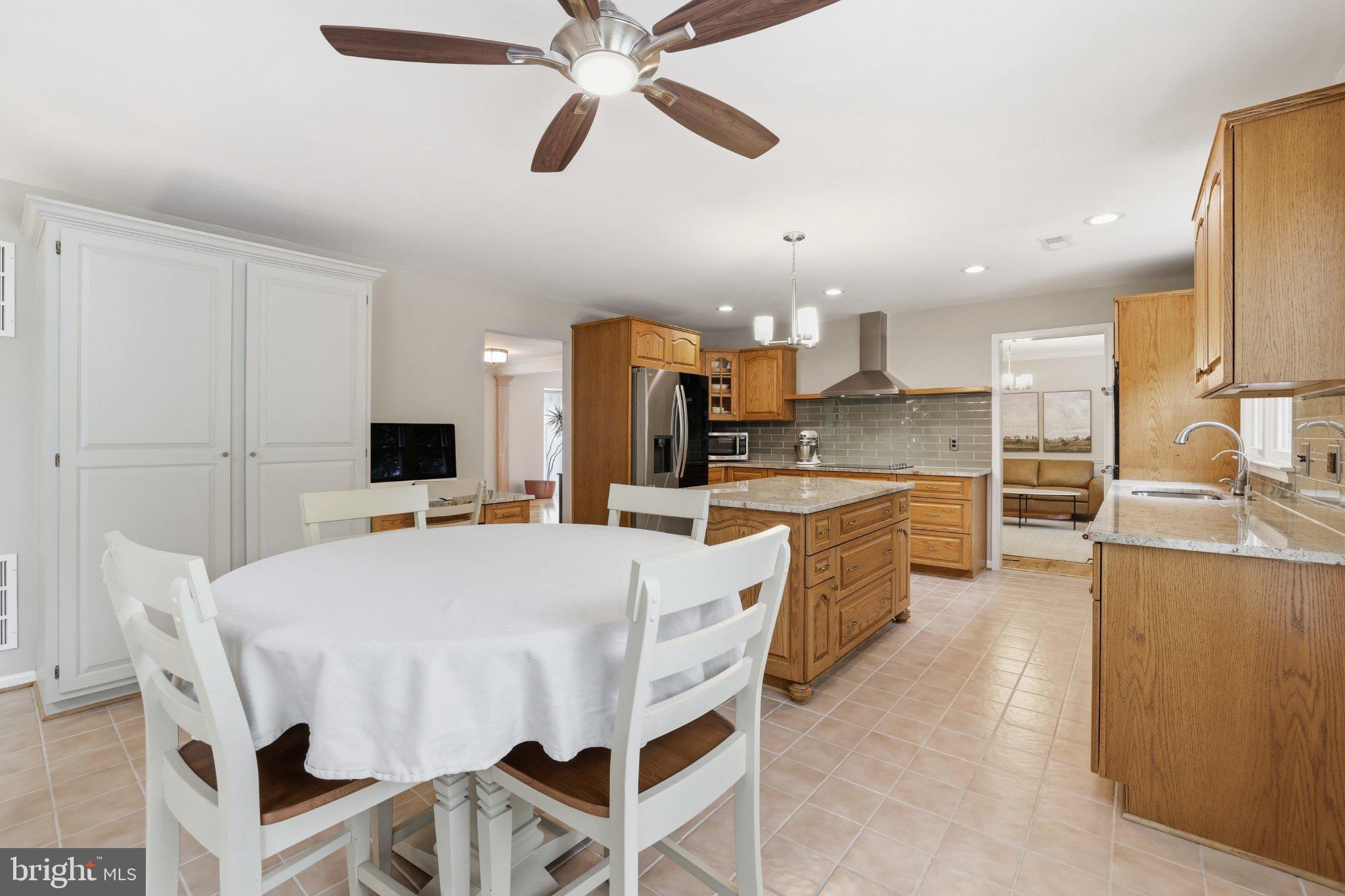 VILLAGES OF PURCELLVILLE - Residential