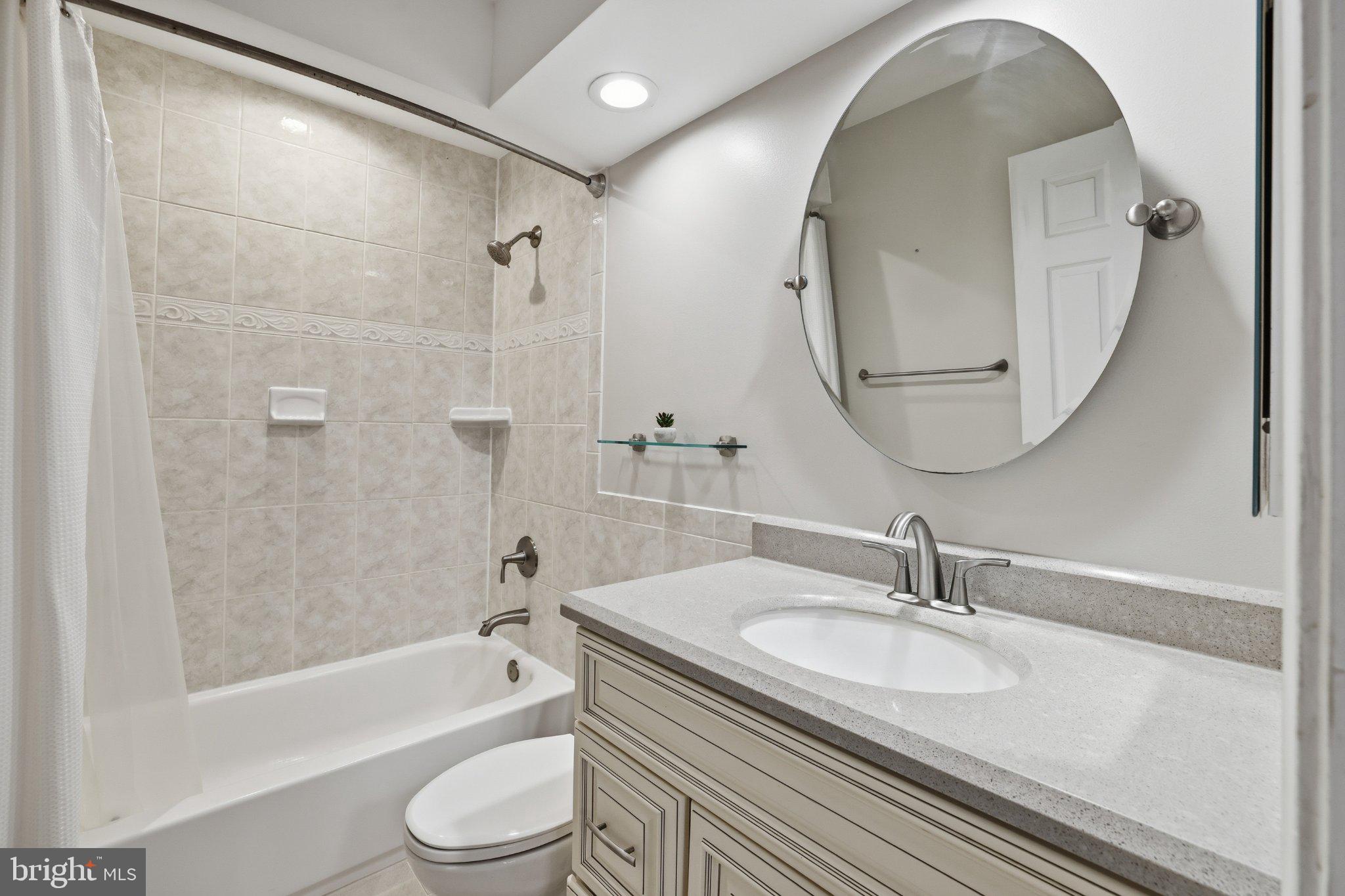 VILLAGES OF PURCELLVILLE - Residential