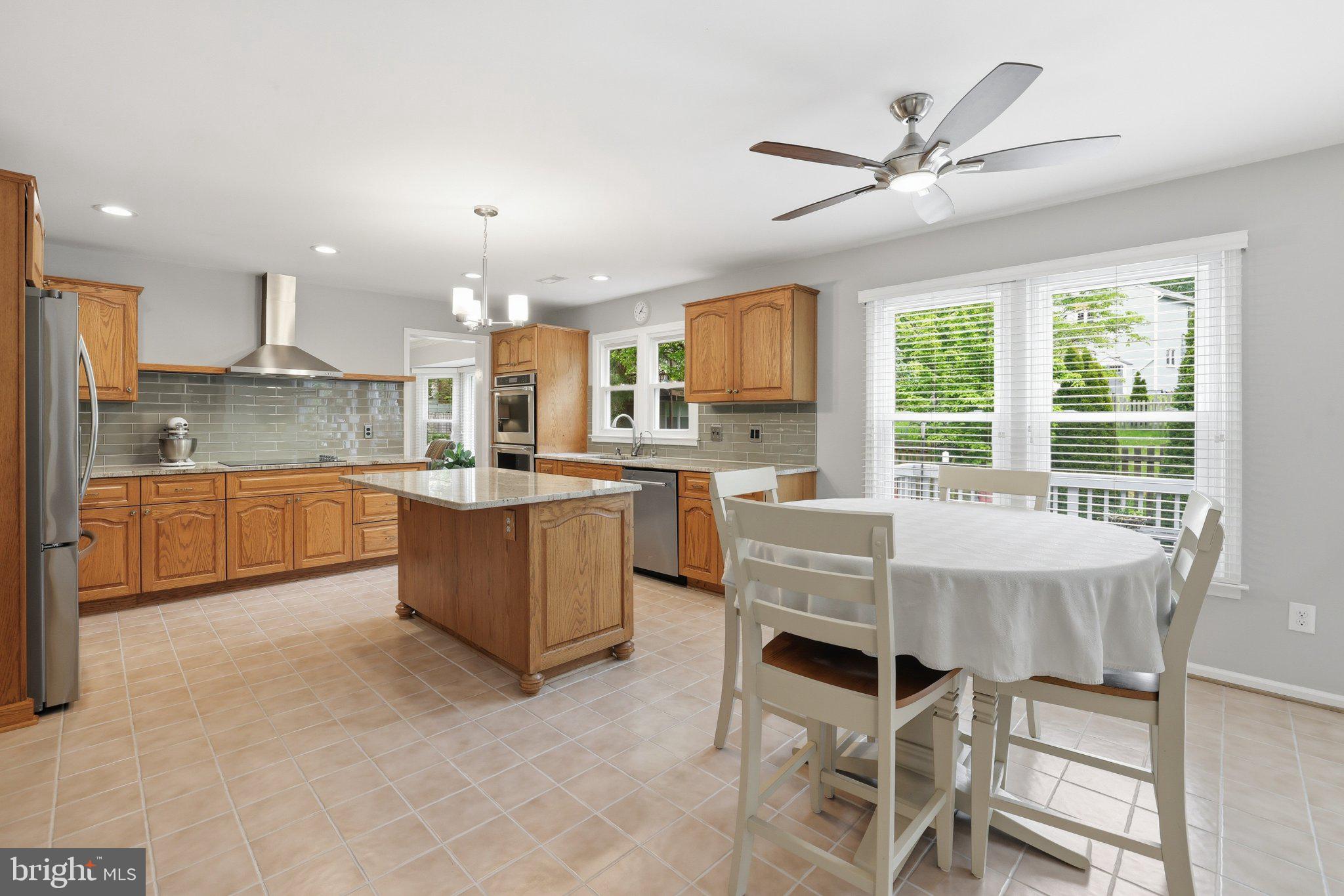VILLAGES OF PURCELLVILLE - Residential