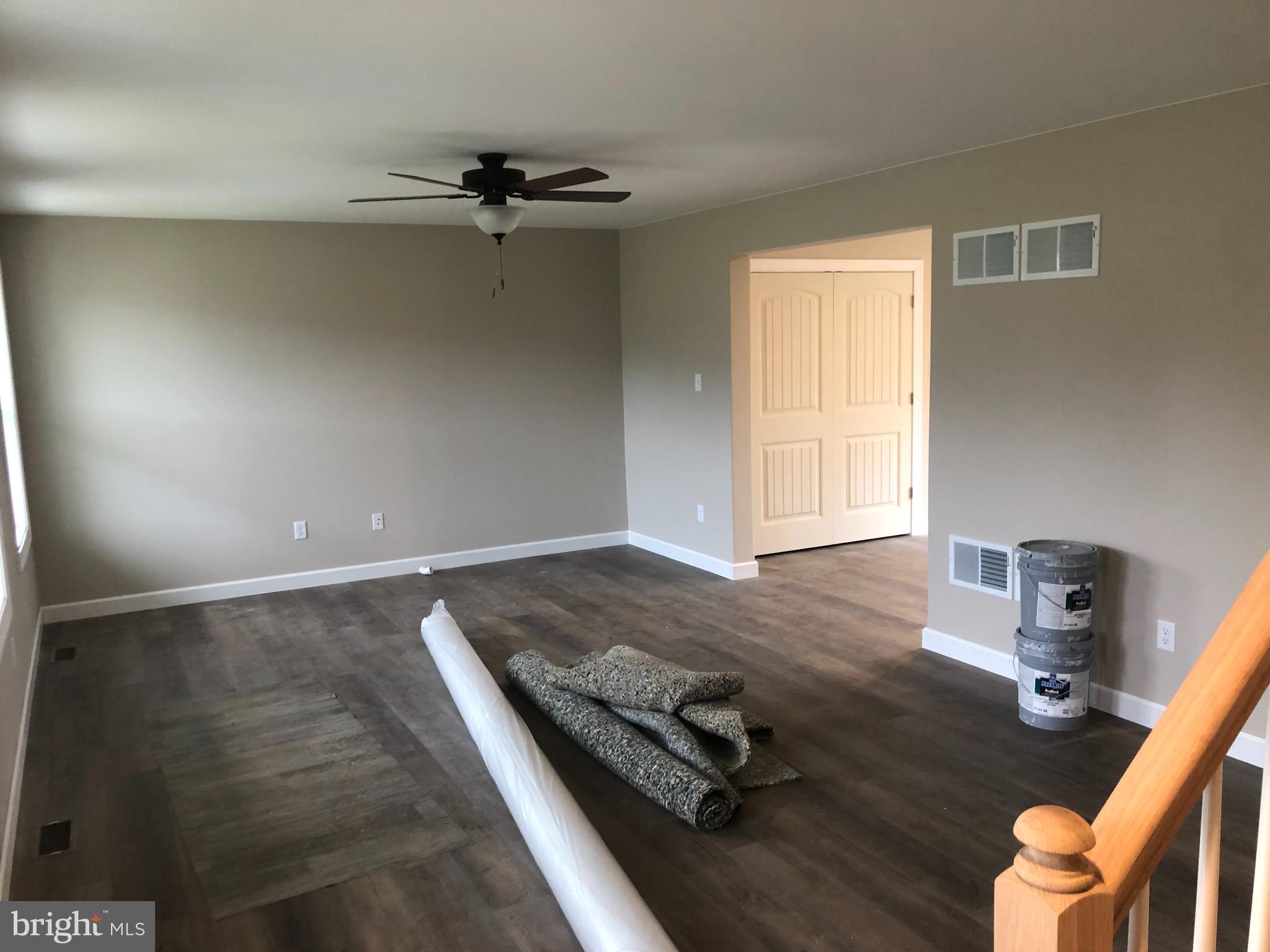 RANDOM OAKS PHASE II - Residential