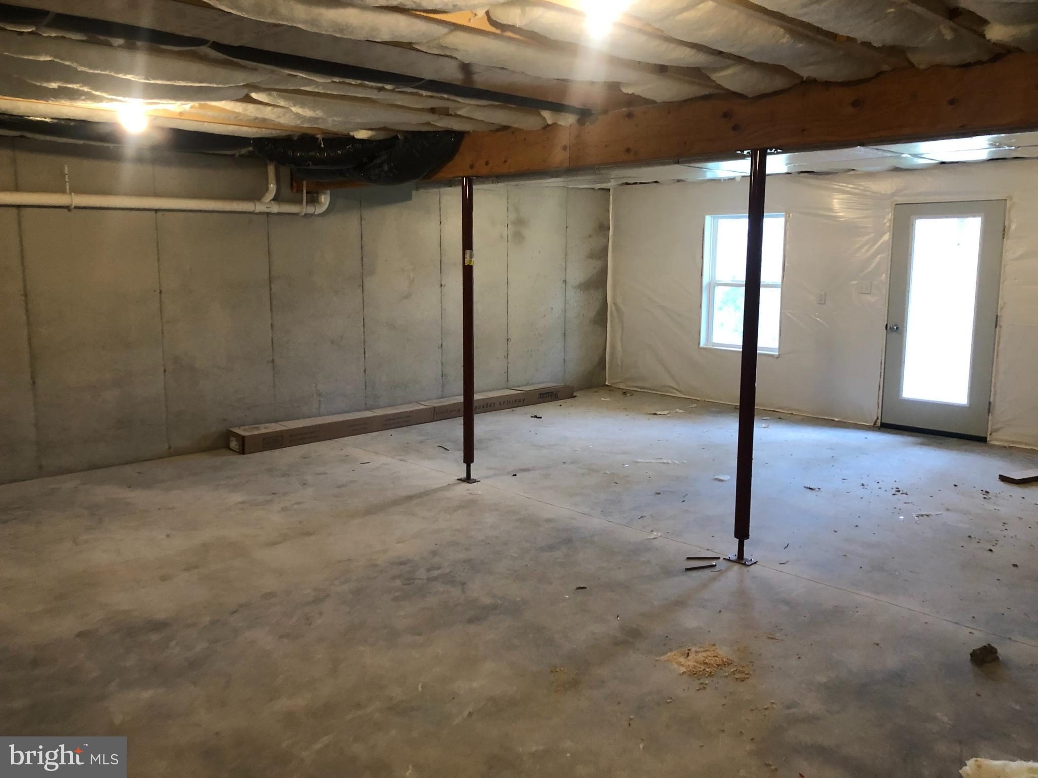 RANDOM OAKS PHASE II - Residential