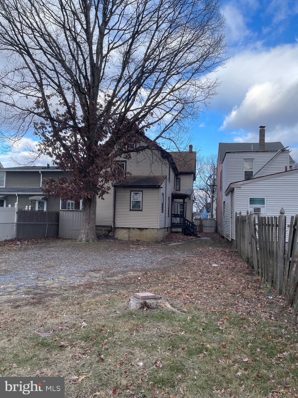 61 E BARBER AVENUE