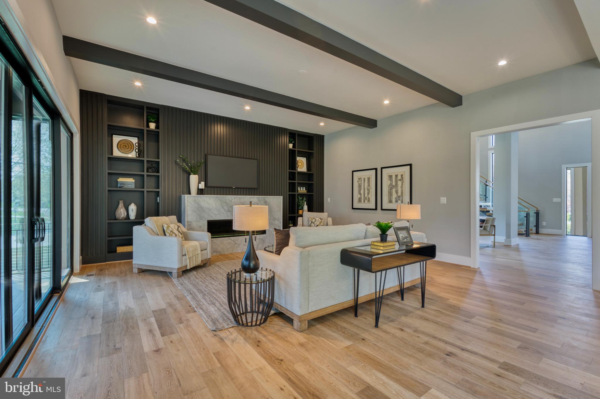 RUCKERS LANGLEY - Residential