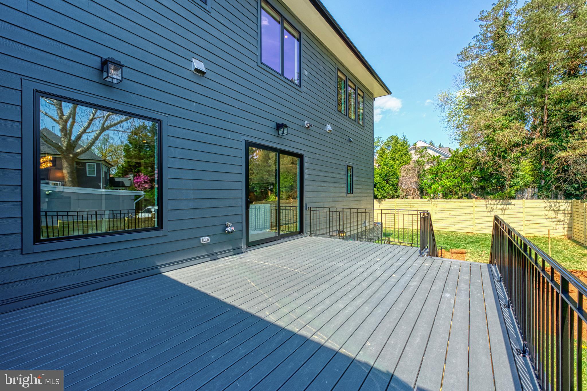 RUCKERS LANGLEY - Residential