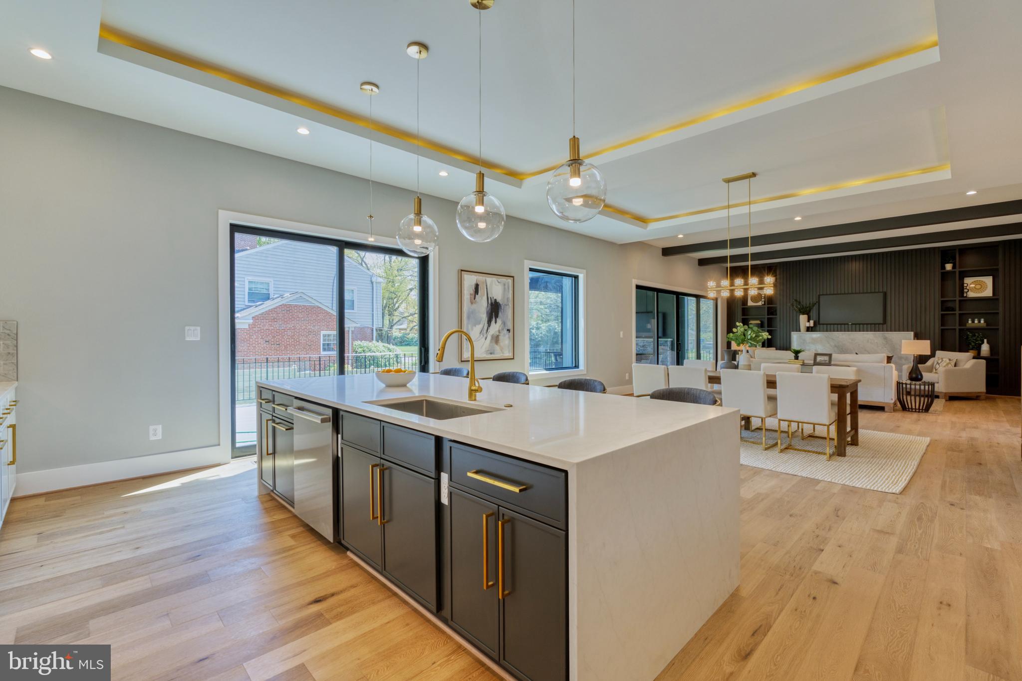 RUCKERS LANGLEY - Residential