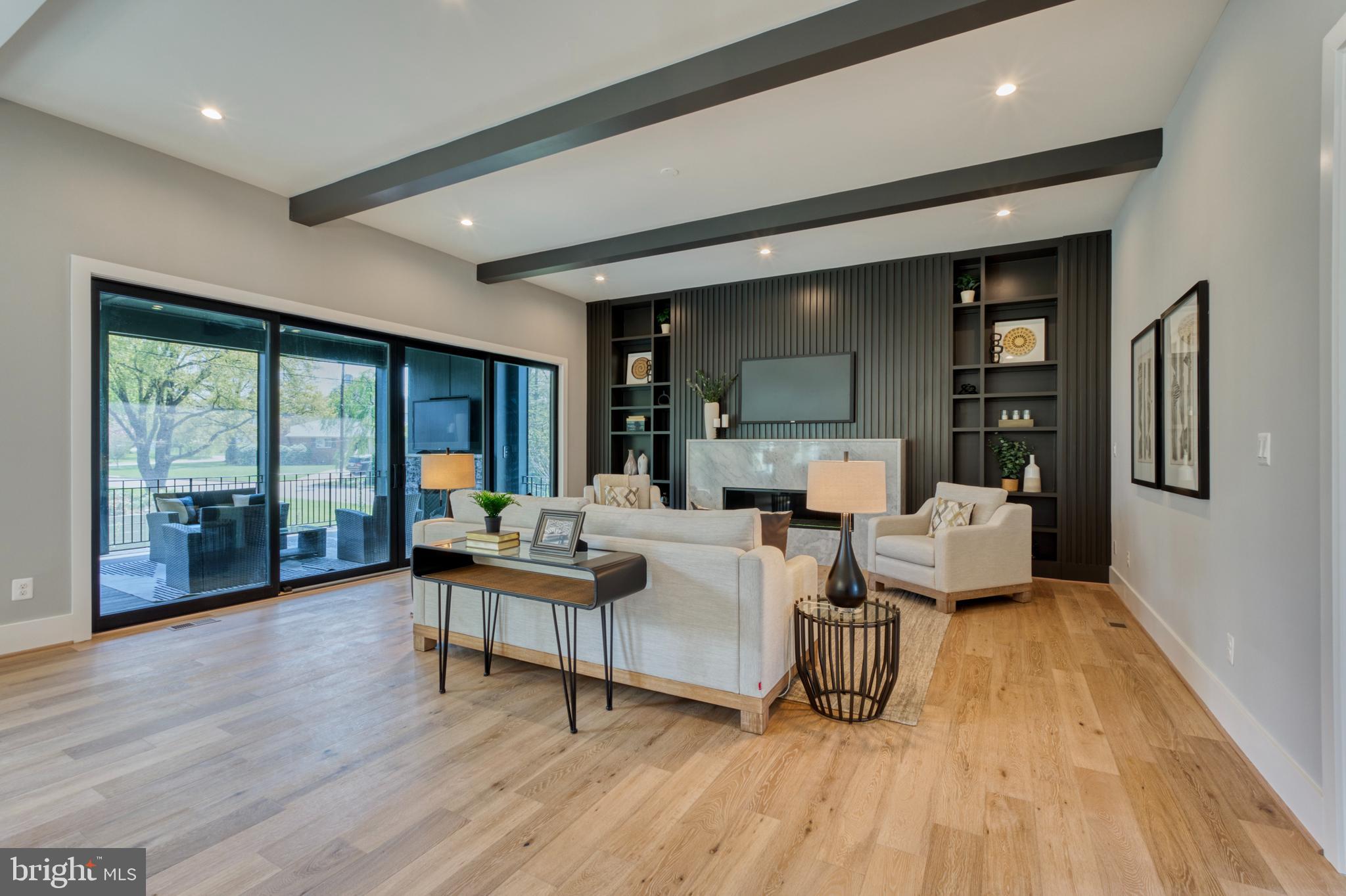 RUCKERS LANGLEY - Residential