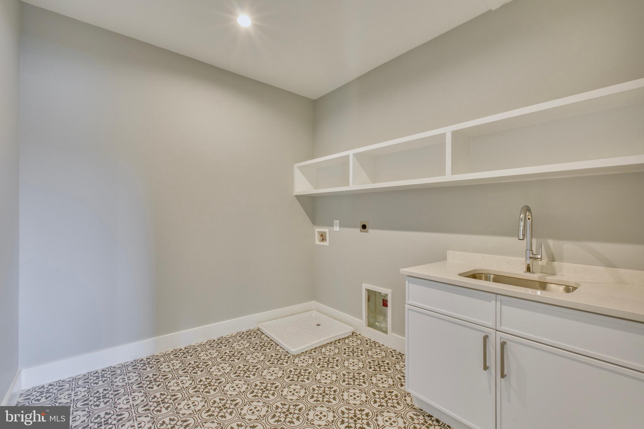 RUCKERS LANGLEY - Residential