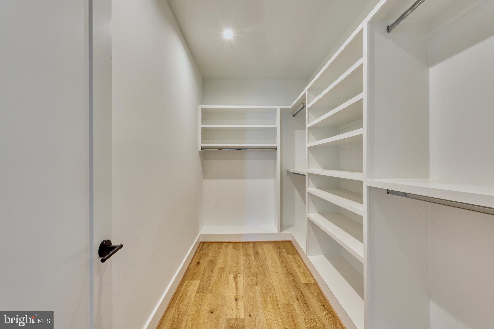 RUCKERS LANGLEY - Residential