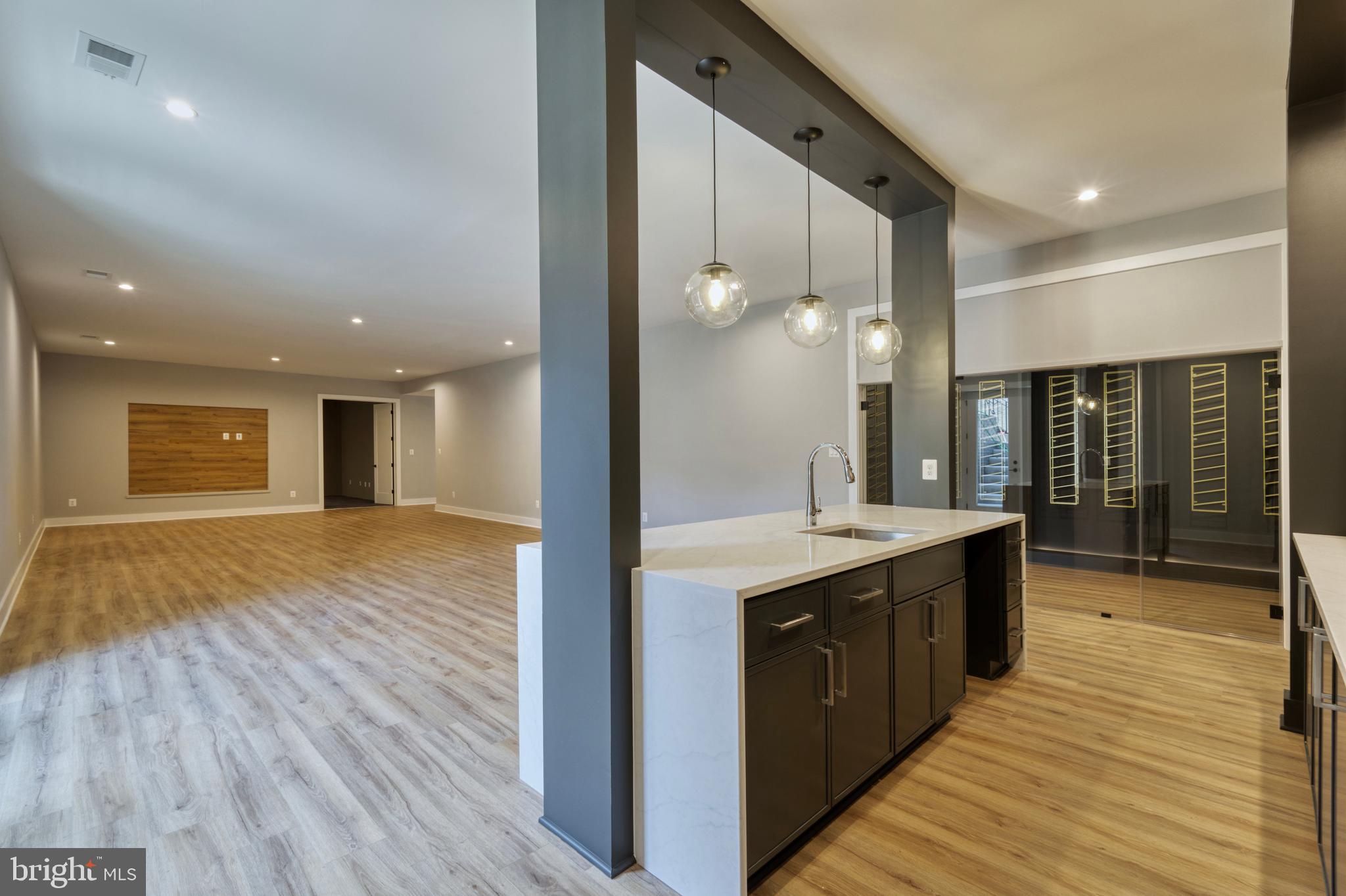 RUCKERS LANGLEY - Residential