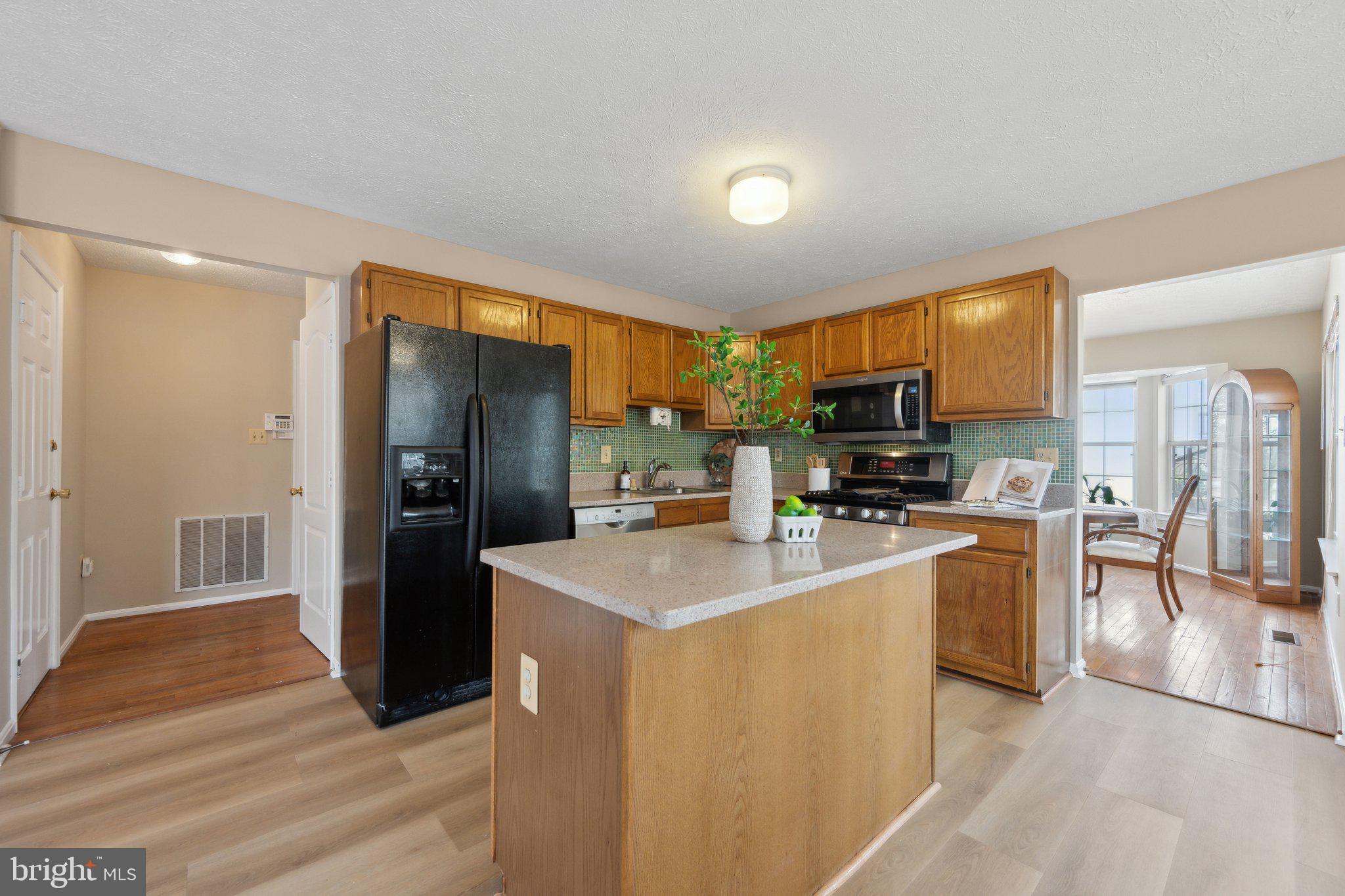 ARAGONA VILLAGE - Residential