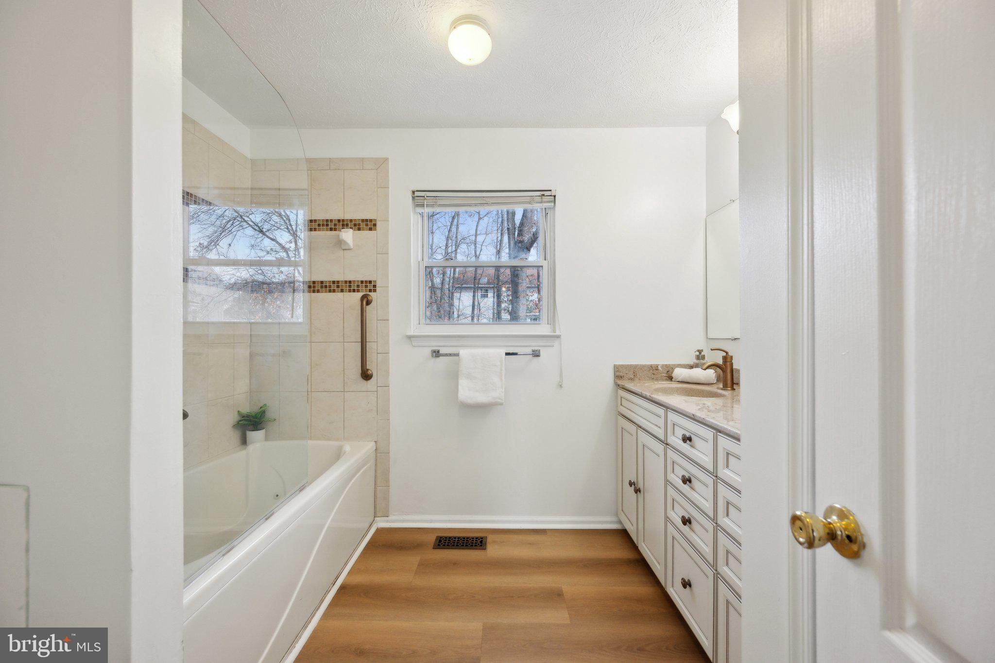 ARAGONA VILLAGE - Residential