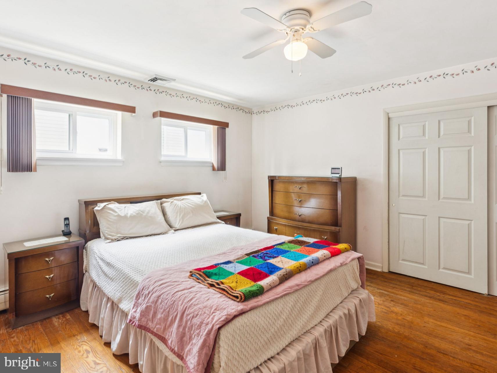 ROXBOROUGH - Residential