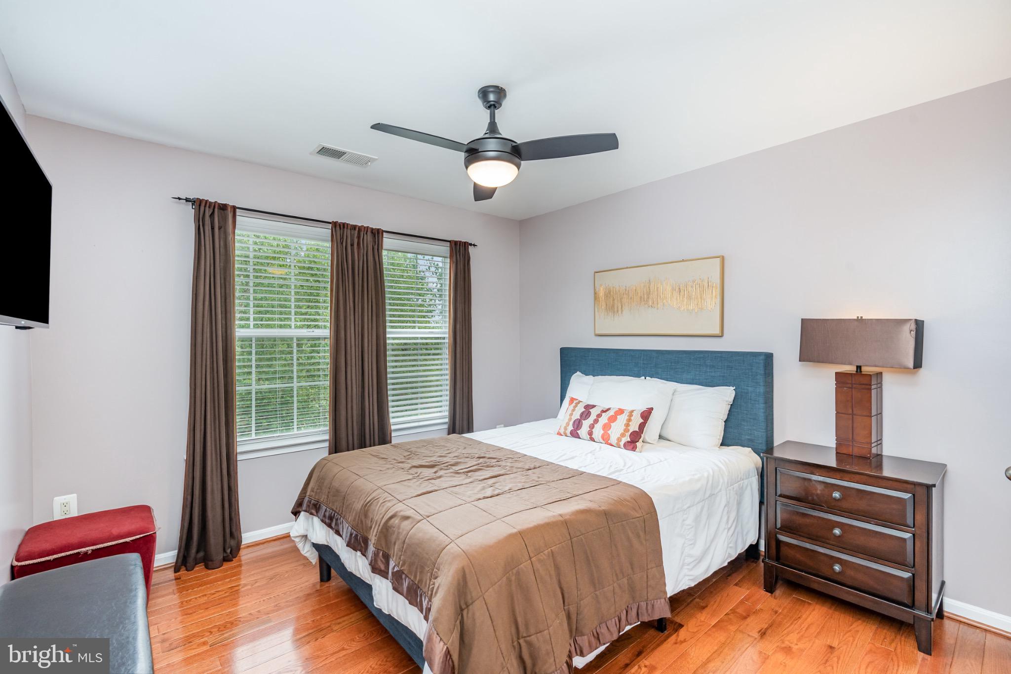 PORT POTOMAC - Residential