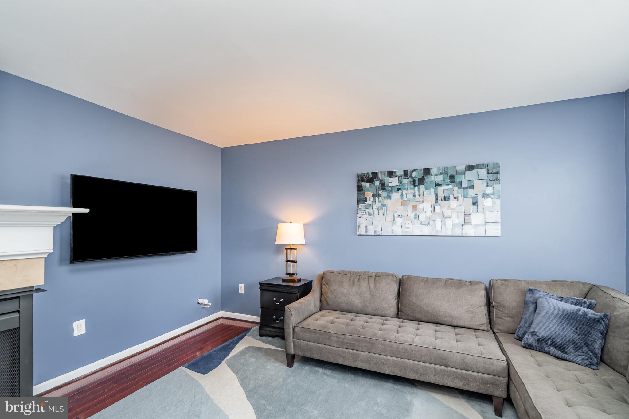 PORT POTOMAC - Residential