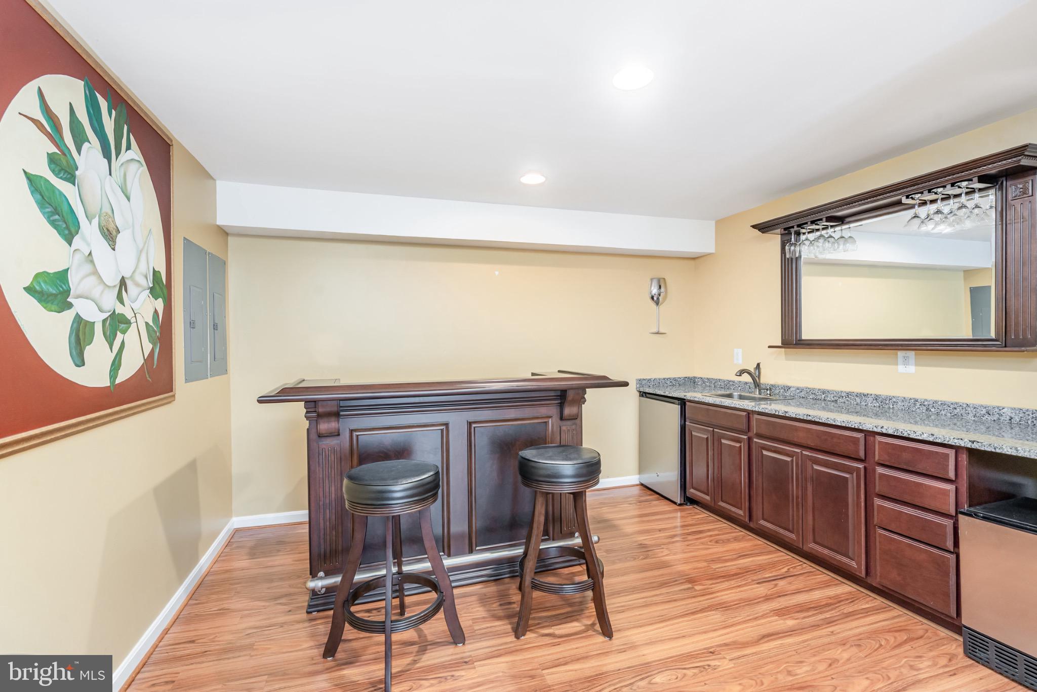 PORT POTOMAC - Residential