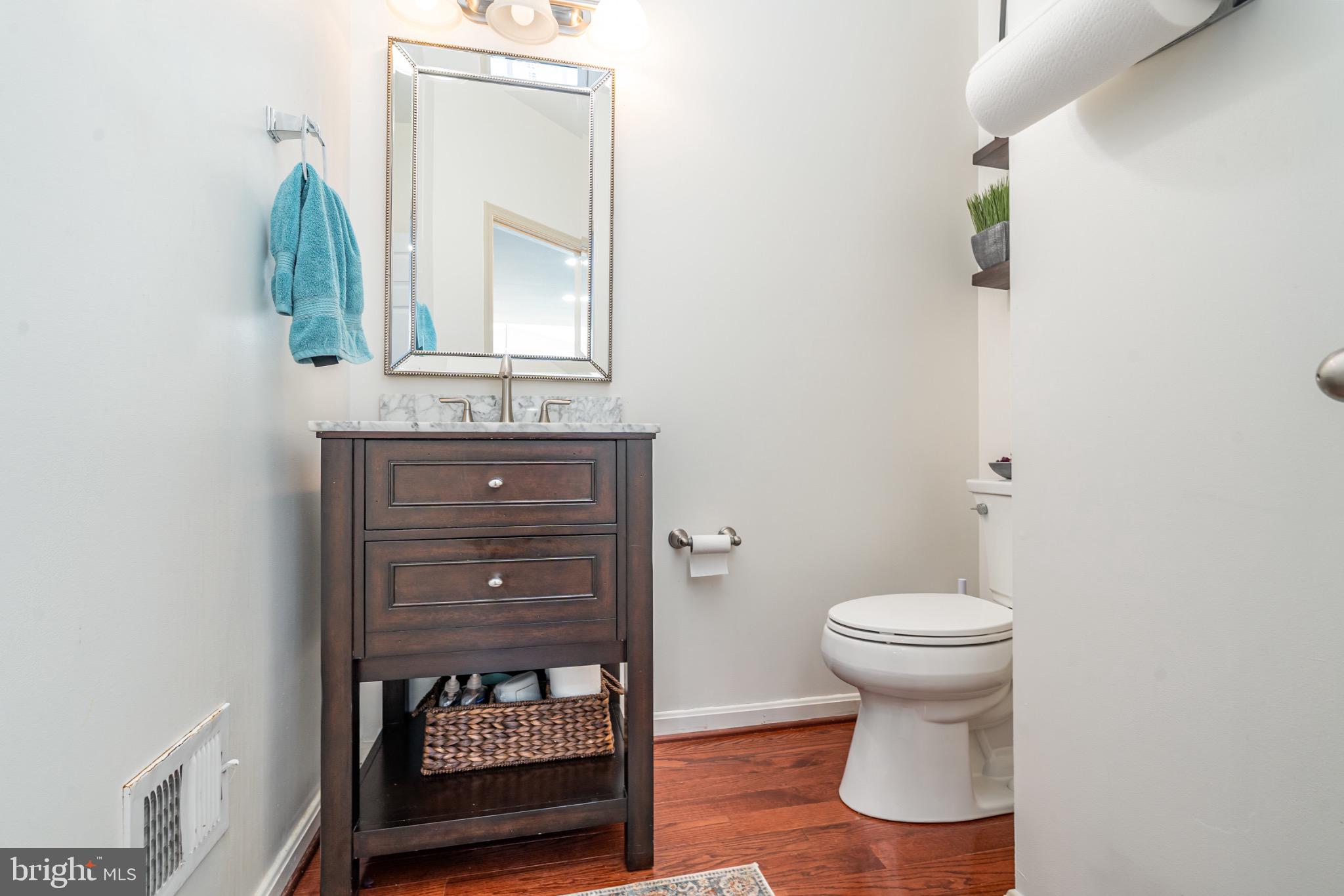 PORT POTOMAC - Residential