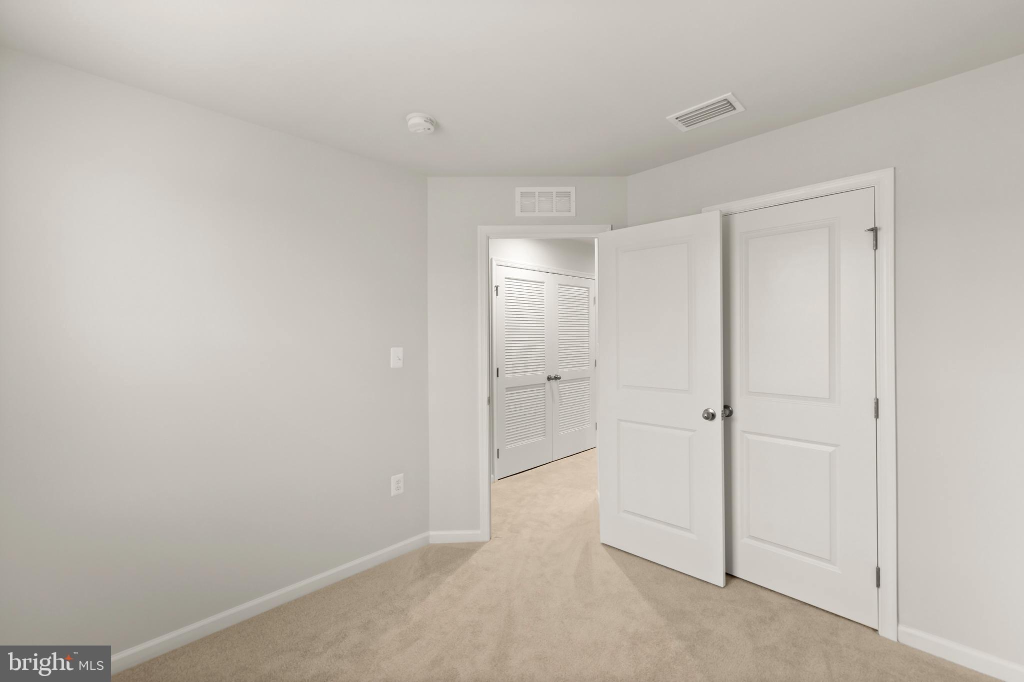 SOUTH BROOK - Residential