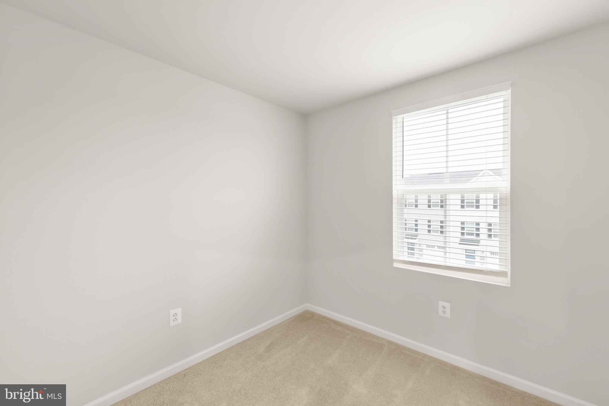 SOUTH BROOK - Residential