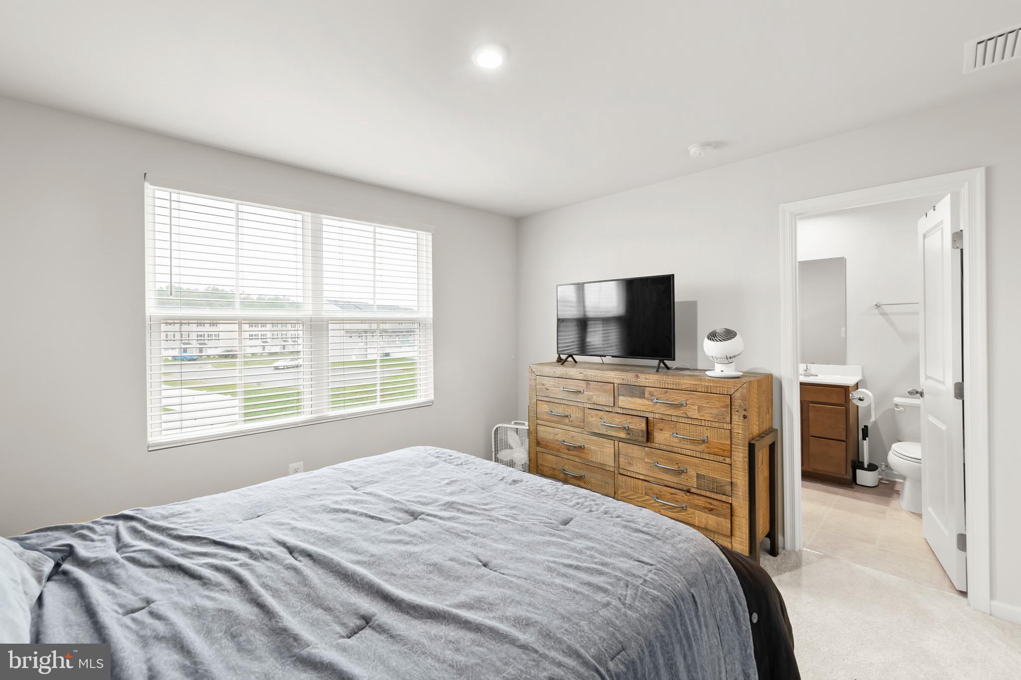 SOUTH BROOK - Residential