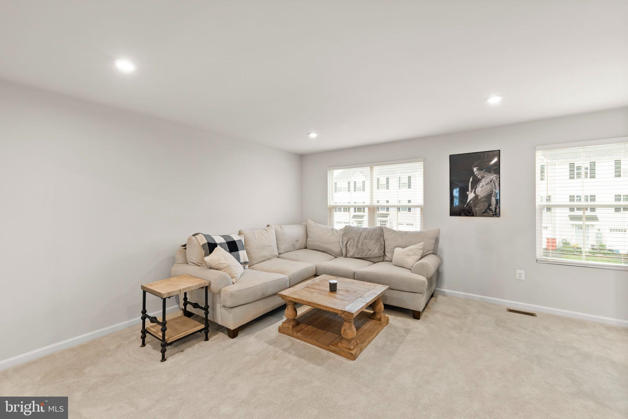 SOUTH BROOK - Residential