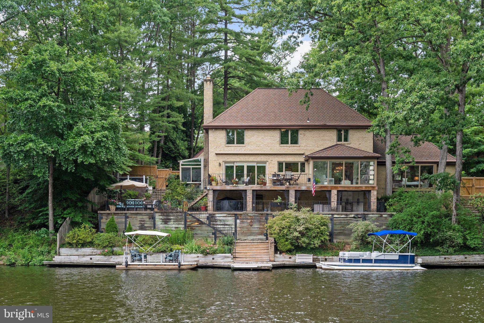 3431 GREENTREE DRIVE