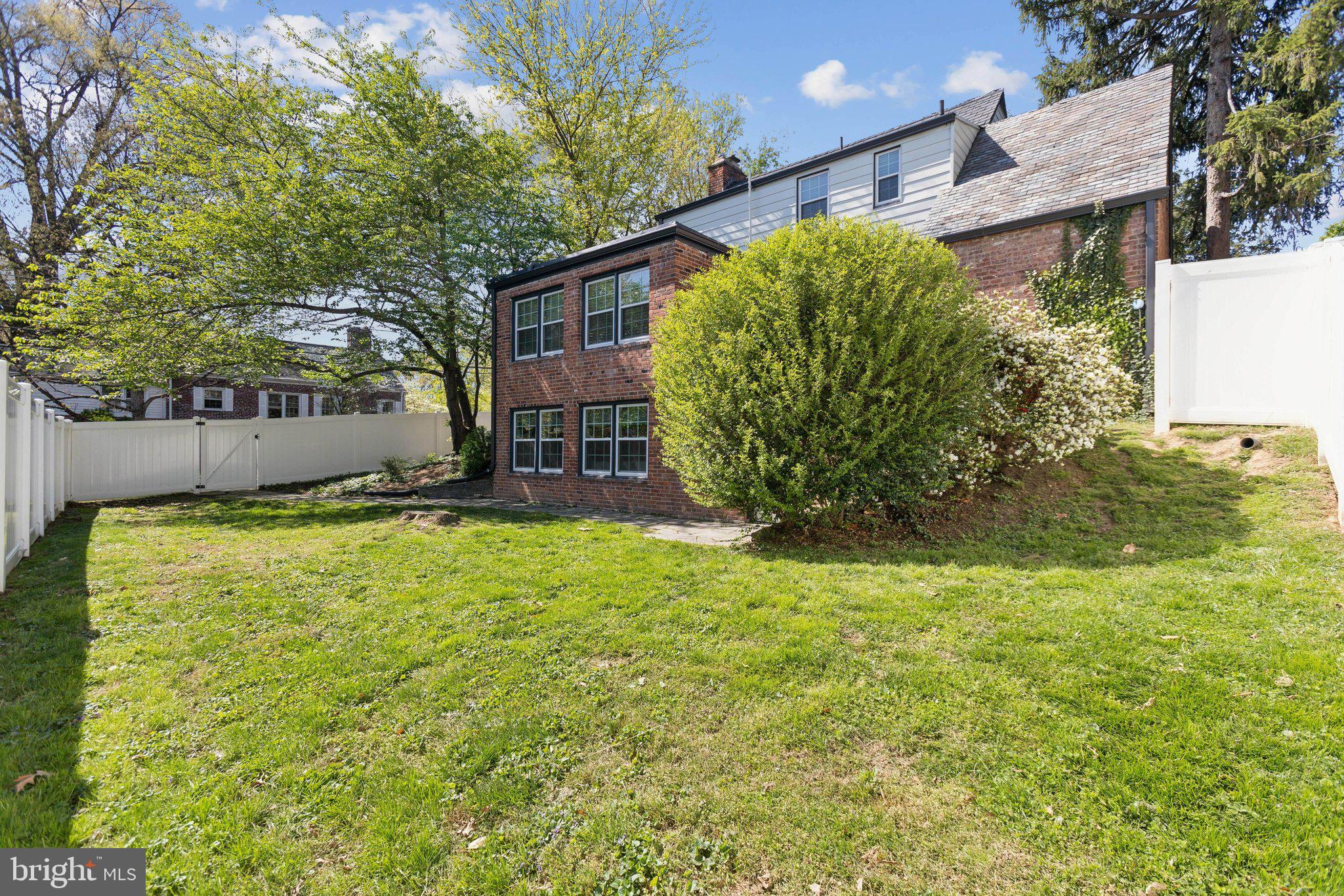 ALCOVA HEIGHTS - Residential