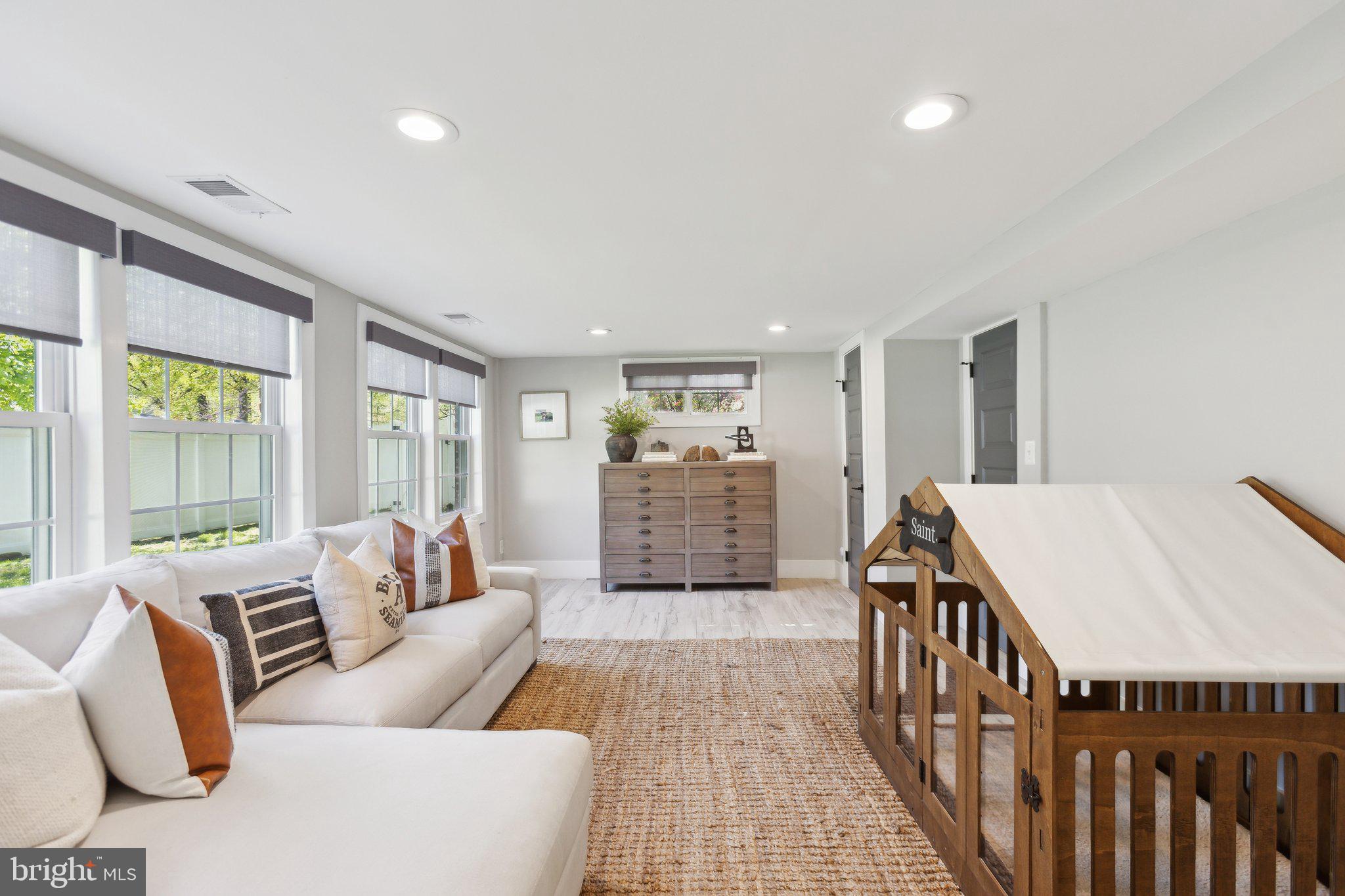 ALCOVA HEIGHTS - Residential