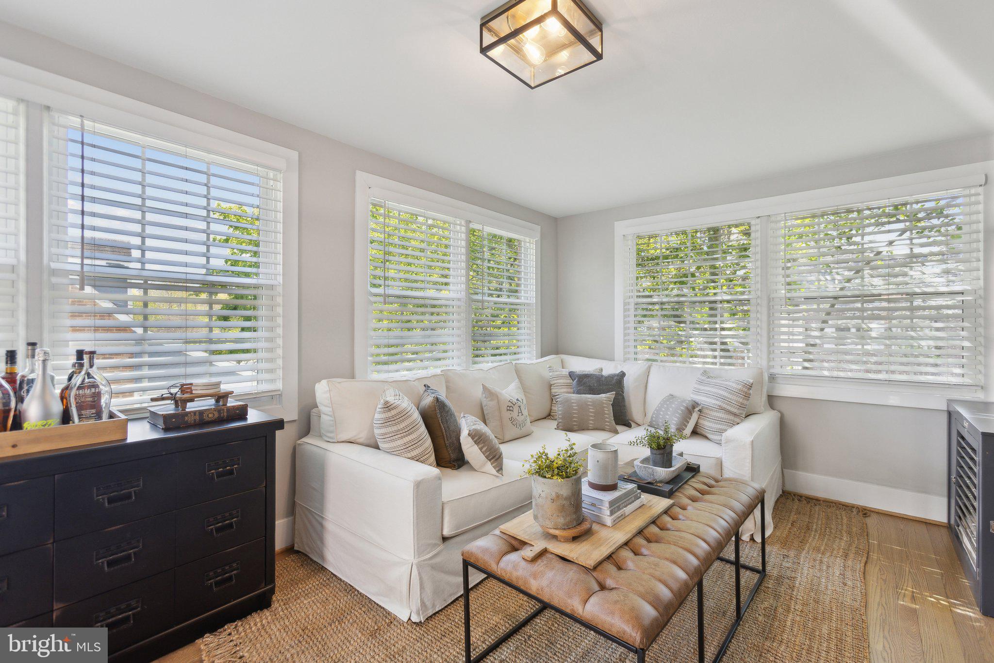 ALCOVA HEIGHTS - Residential