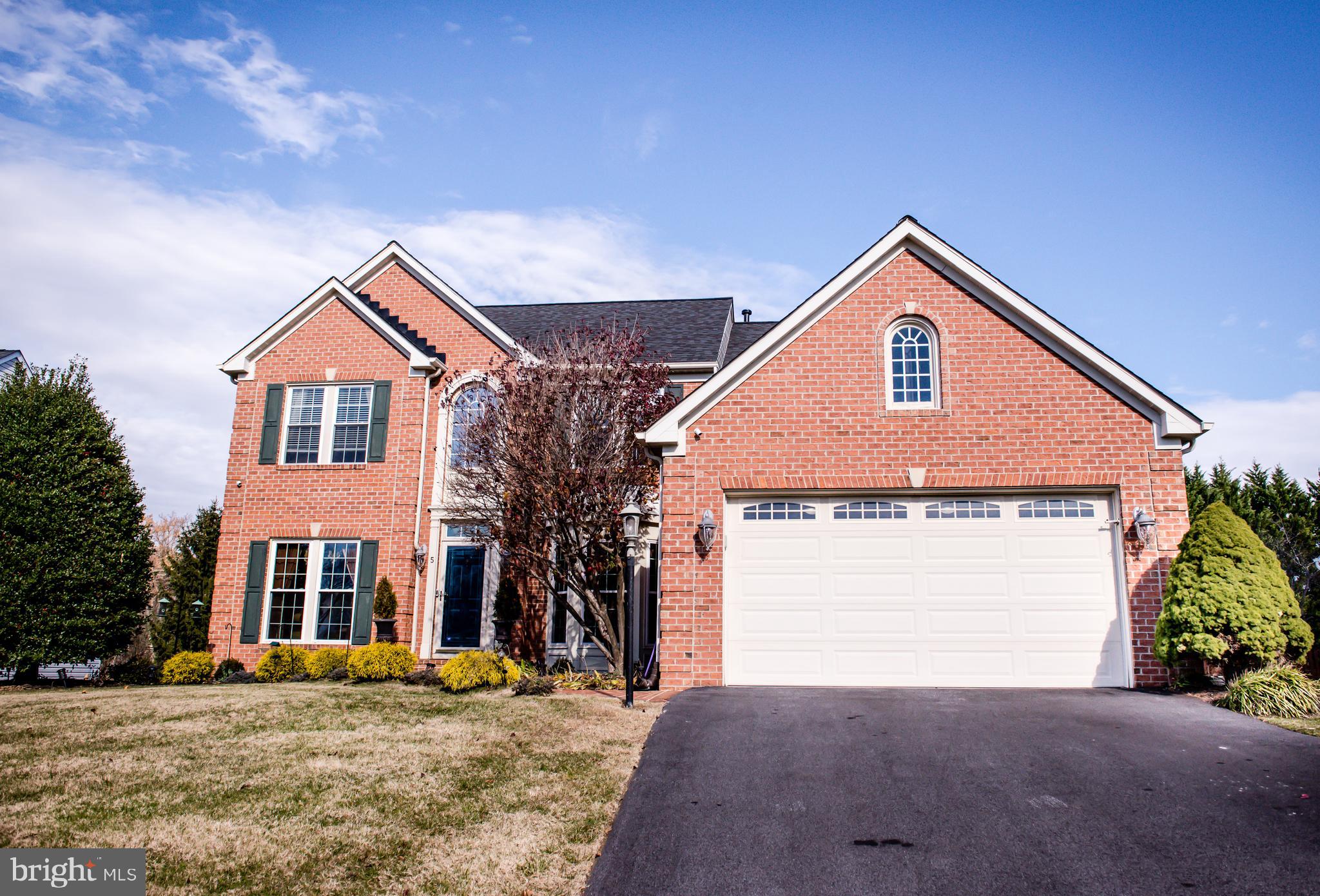 PERRY HALL FARMS - Residential