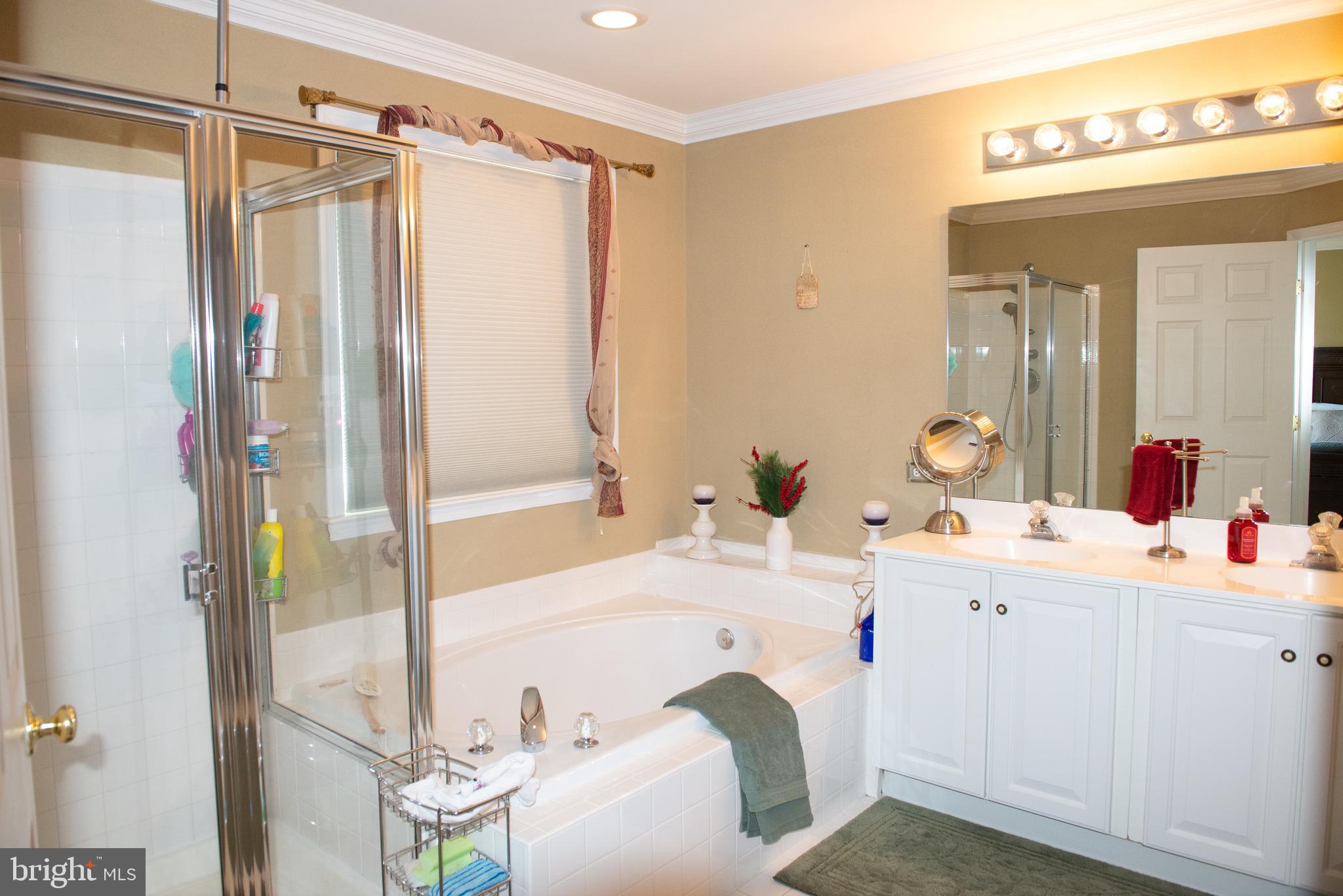 PERRY HALL FARMS - Residential