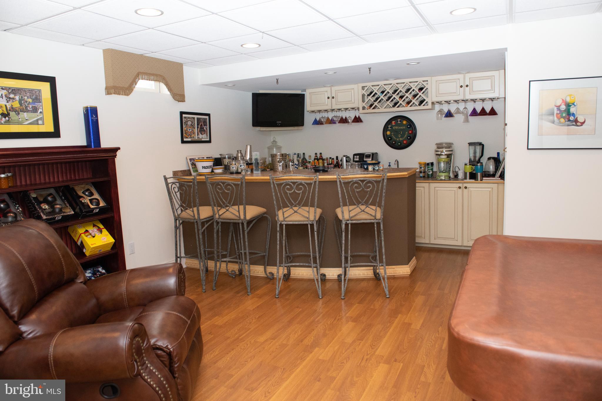 PERRY HALL FARMS - Residential