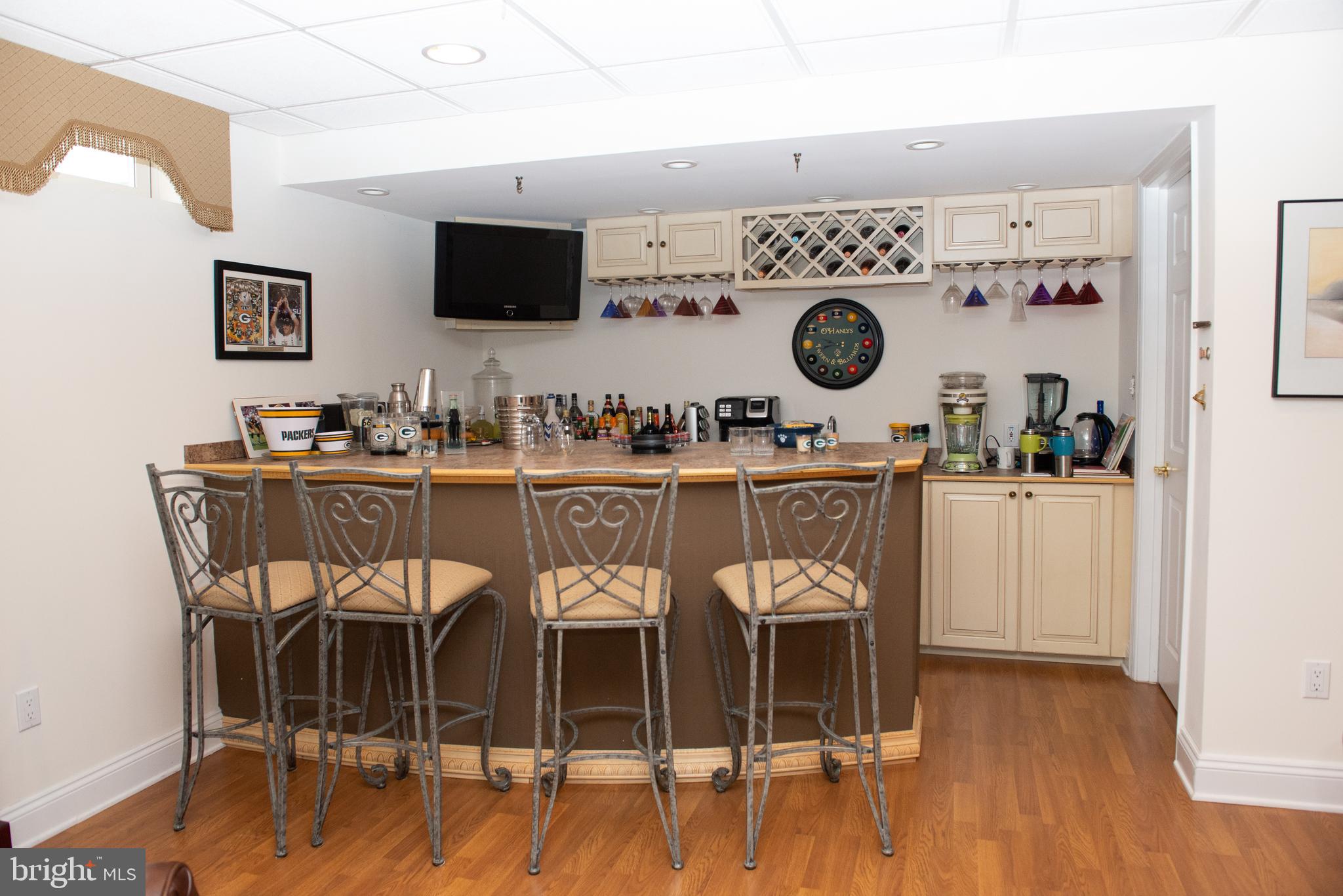 PERRY HALL FARMS - Residential