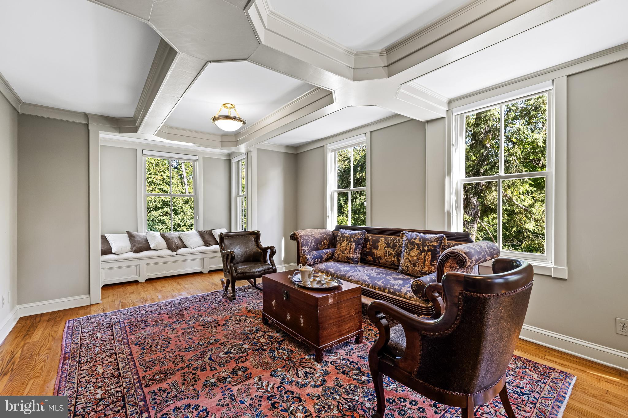 RUXTON - Residential