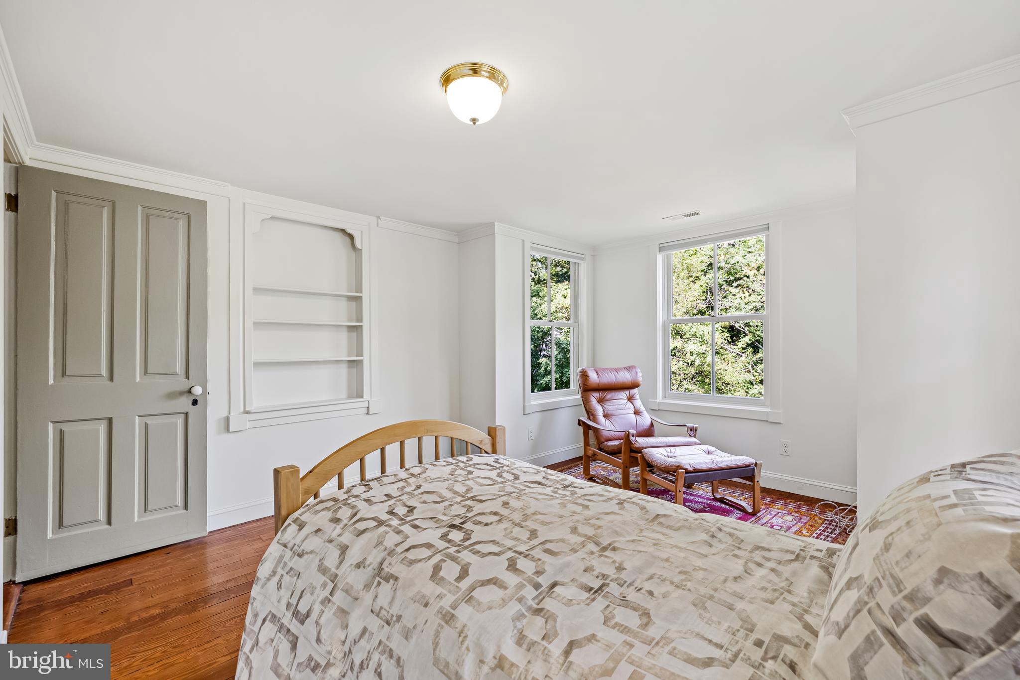 RUXTON - Residential