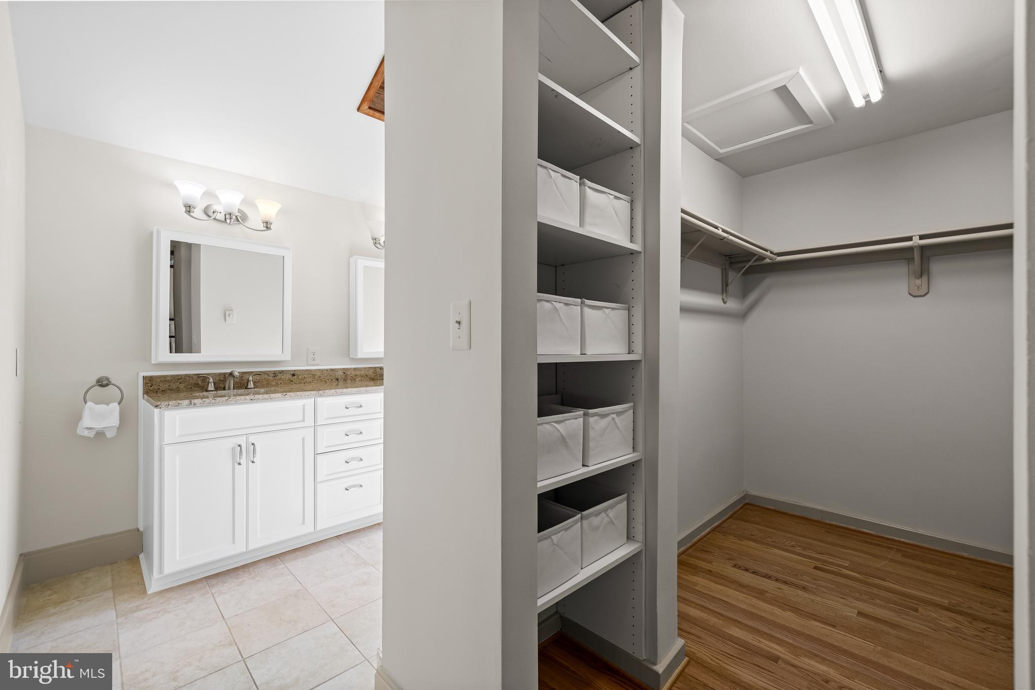 RUXTON - Residential