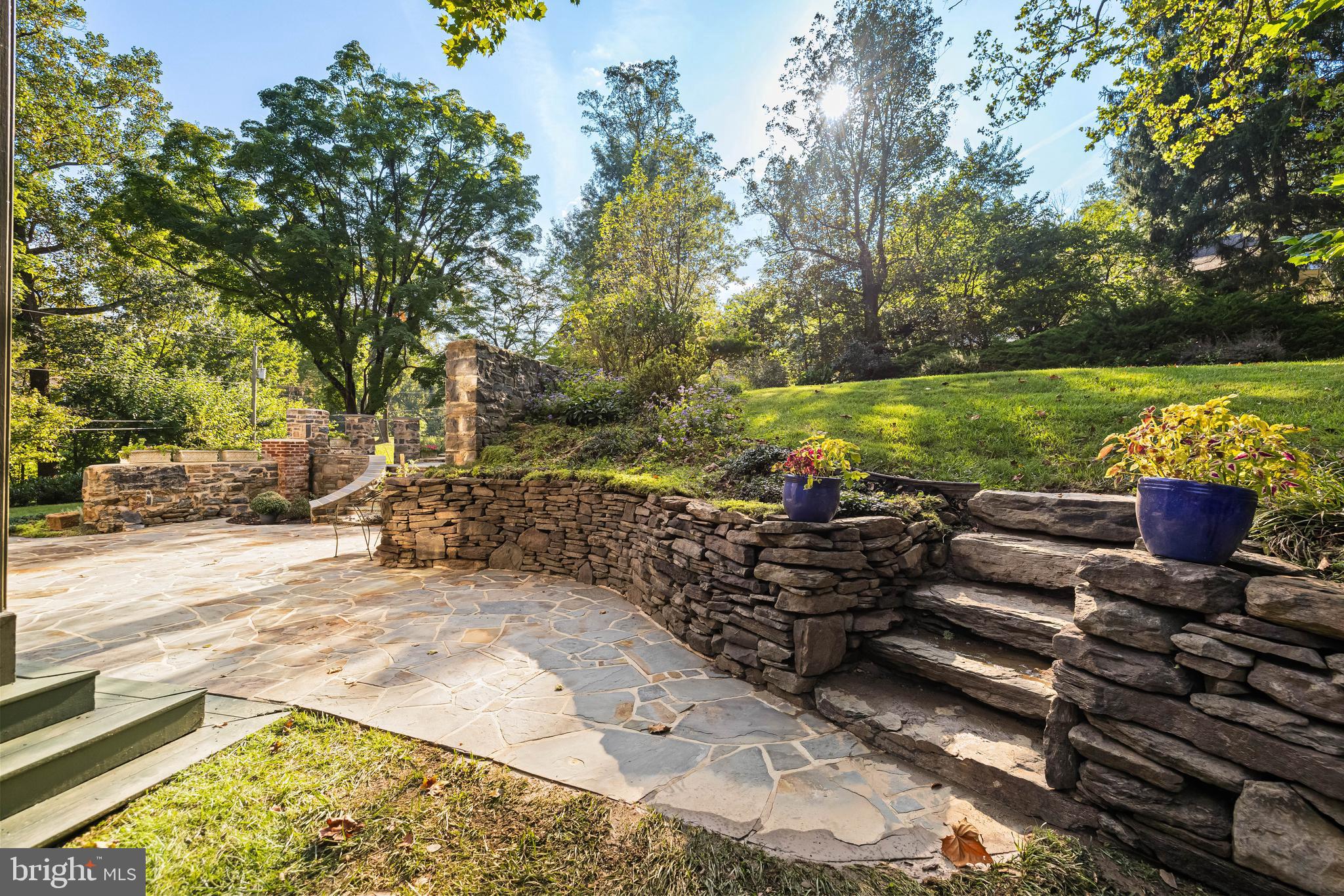 RUXTON - Residential