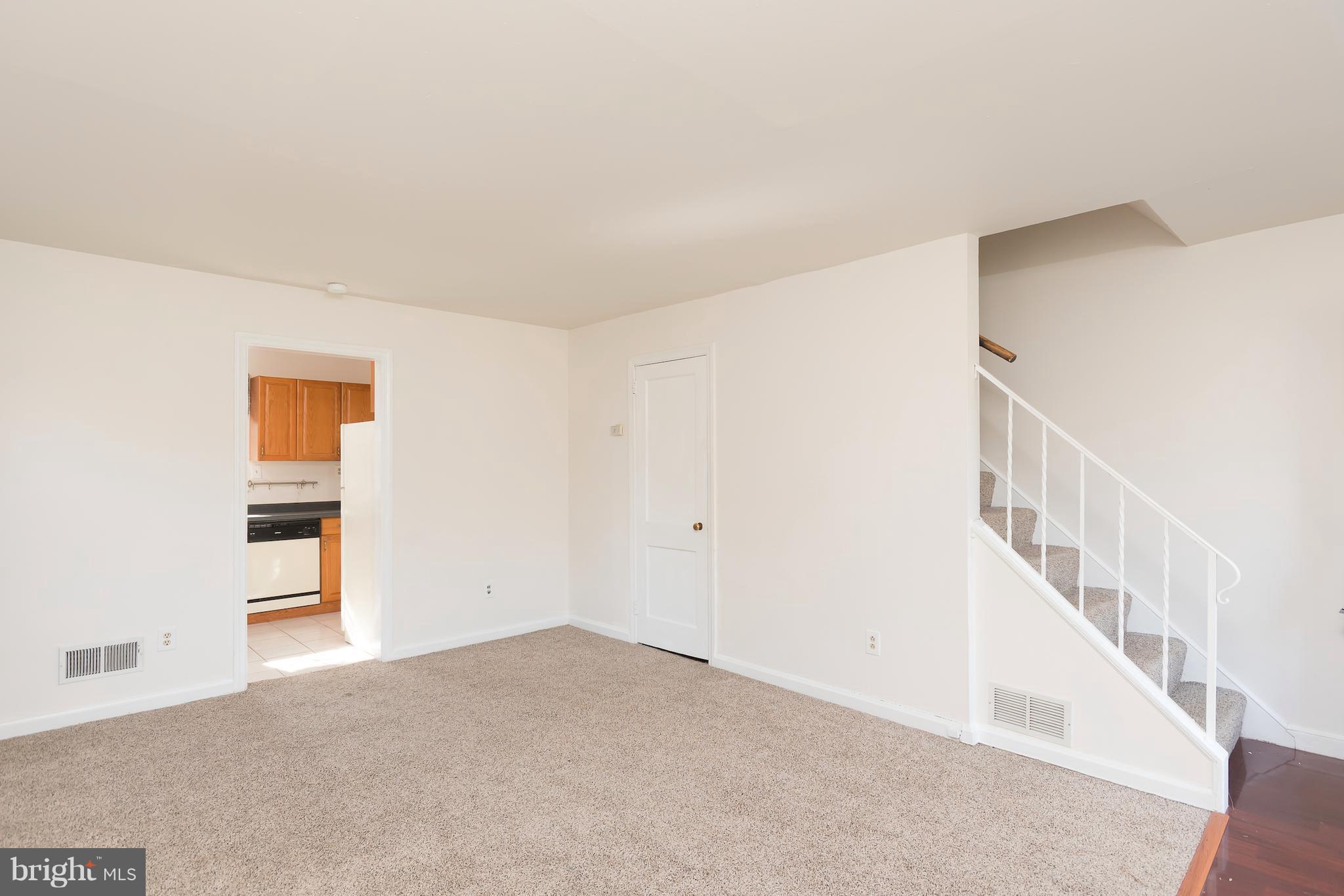 ROSEMONT - Residential Lease