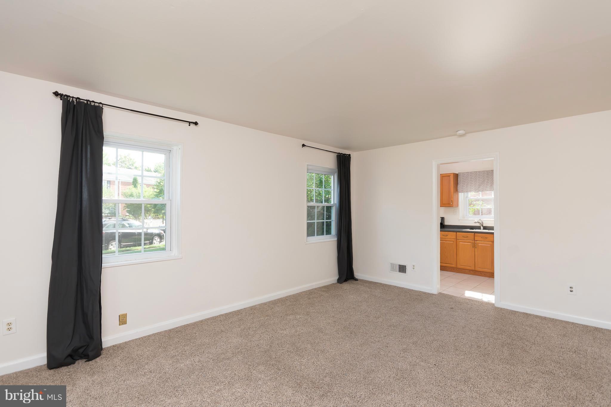 ROSEMONT - Residential Lease