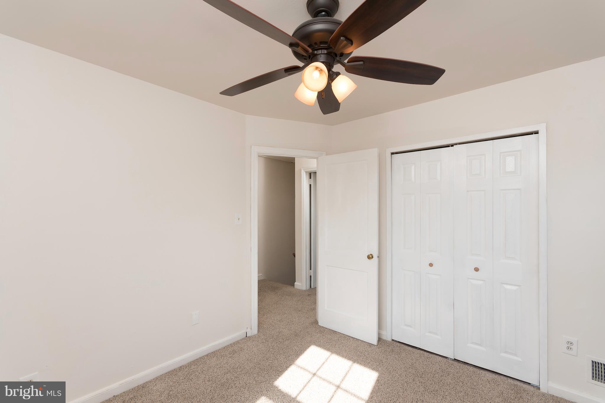 ROSEMONT - Residential Lease