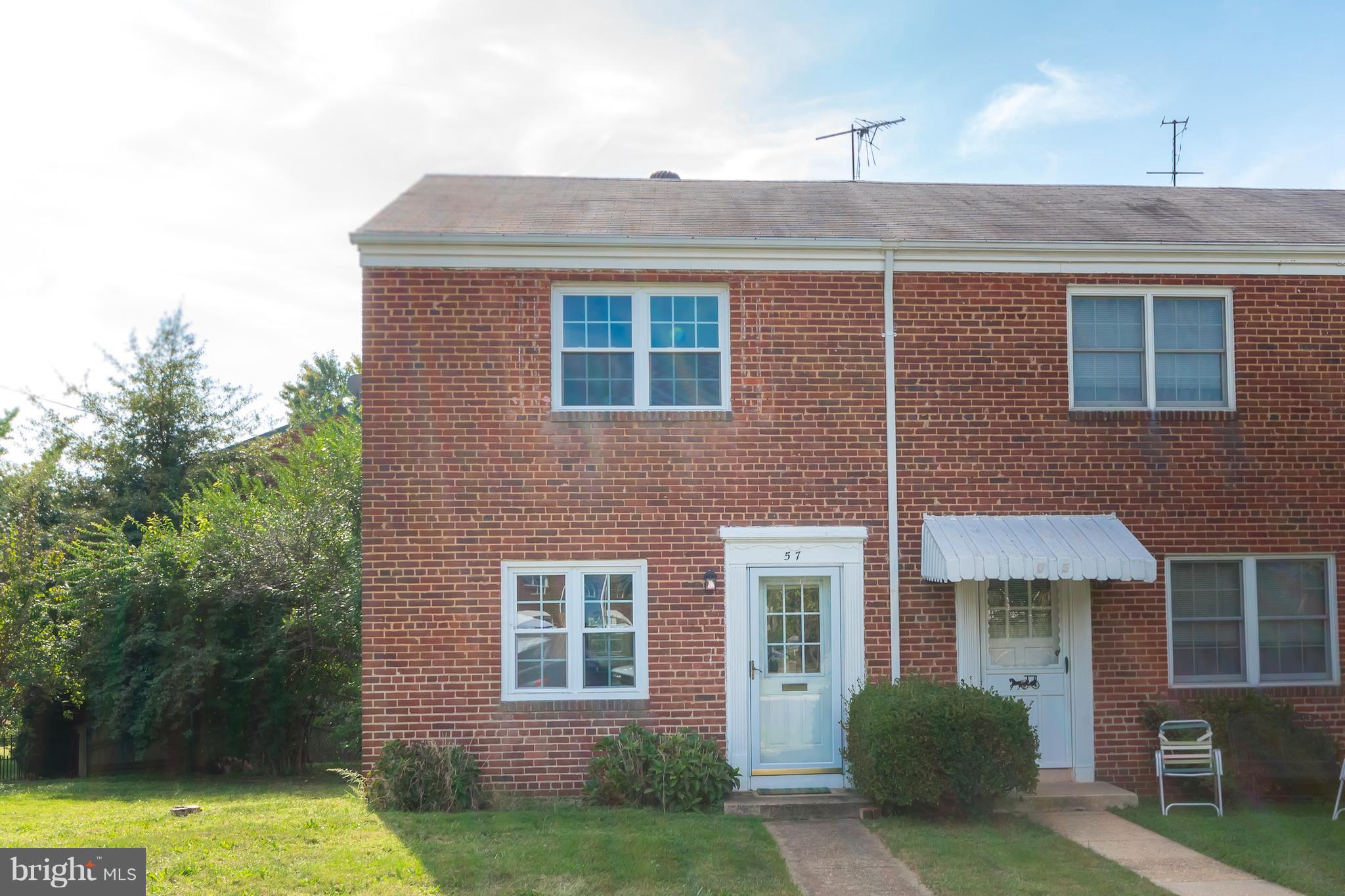 ROSEMONT - Residential Lease