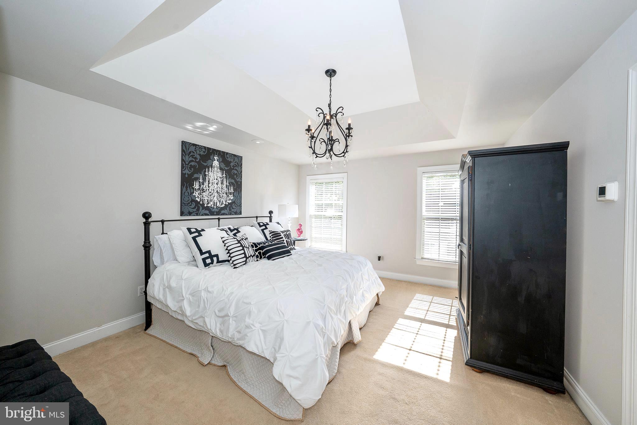 SUGARTOWN RIDGE - Residential