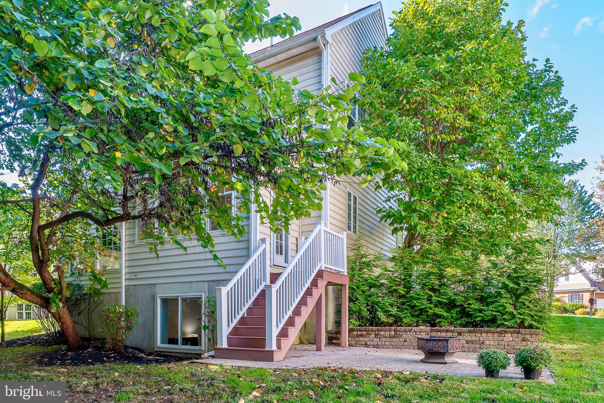 SUGARTOWN RIDGE - Residential