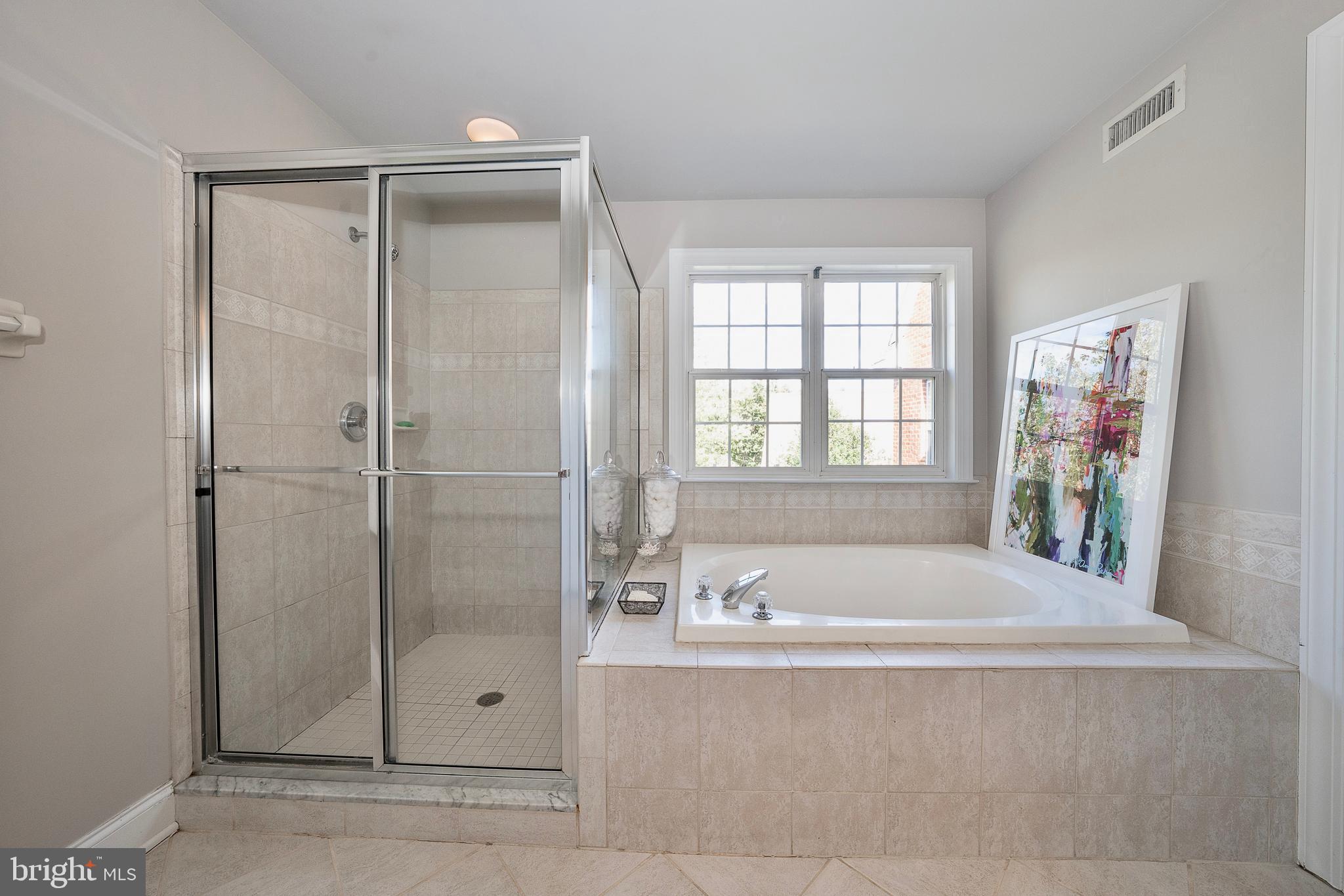 SUGARTOWN RIDGE - Residential