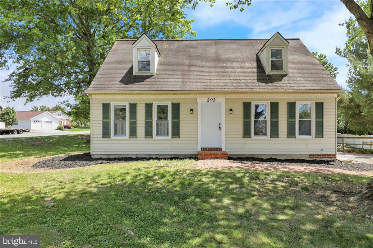 592 MULBERRY