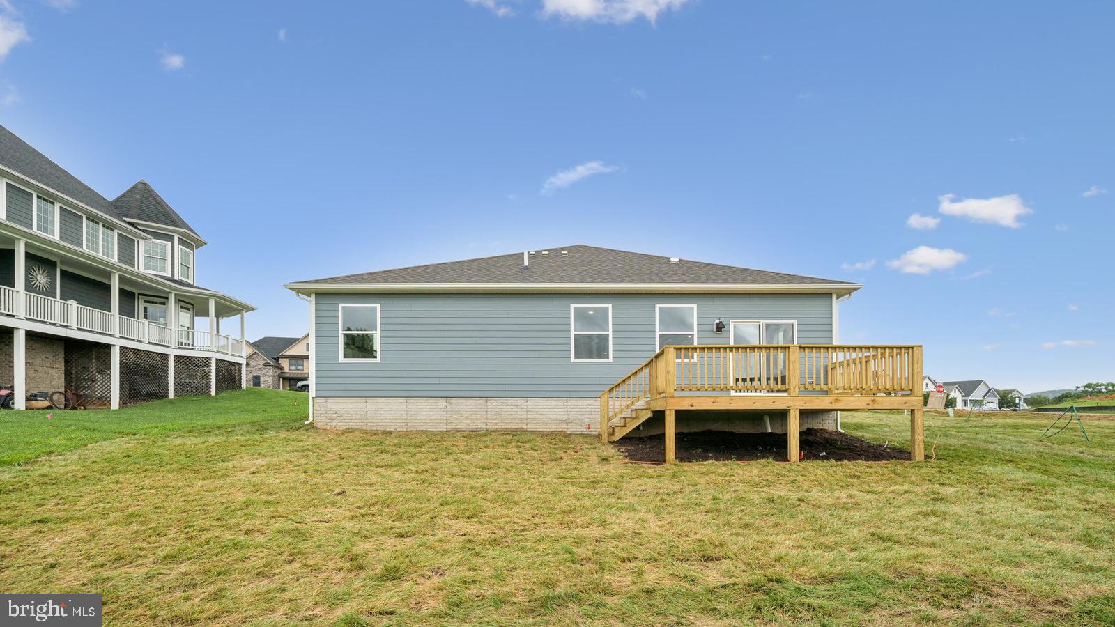 SPRING LAKES - Residential