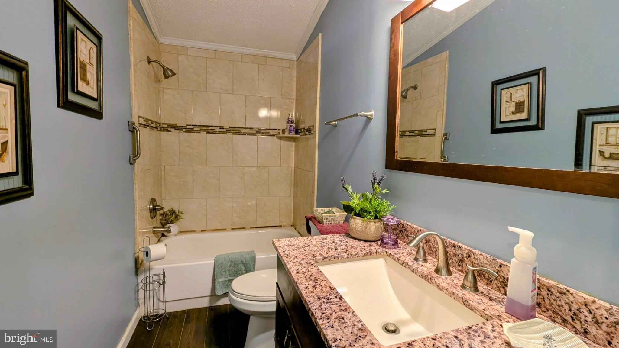 WINTERSET FARMS - Residential