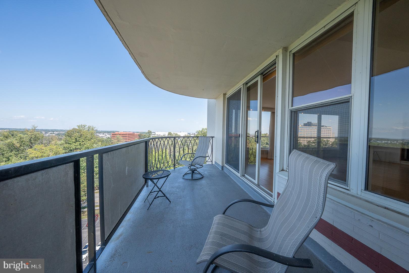 SUTTON TERRACE - Residential