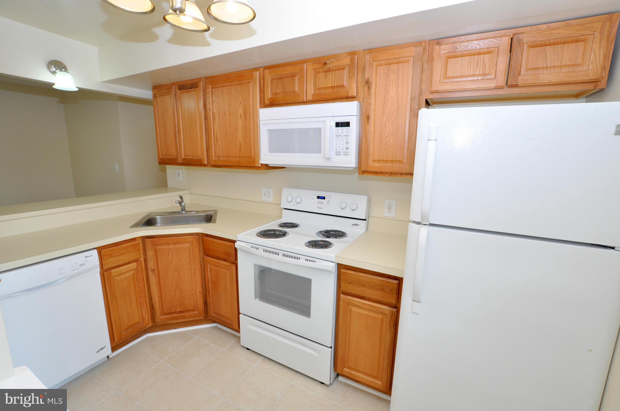 BERKLEIGH SQUARE - Residential