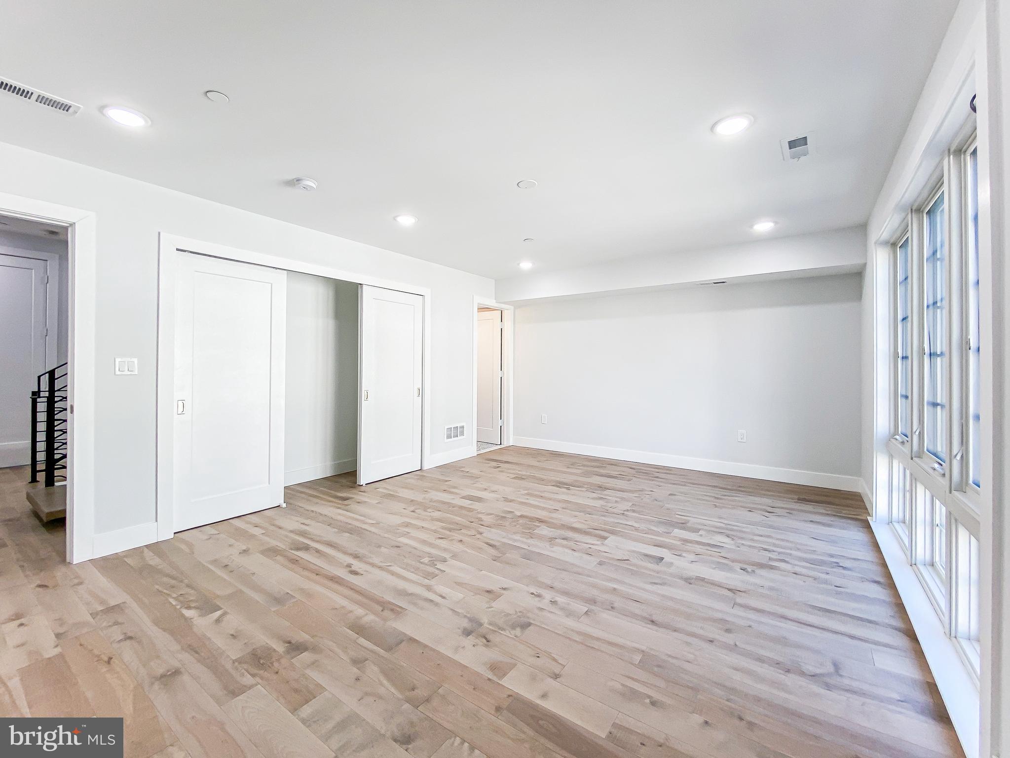 MANAYUNK - Residential