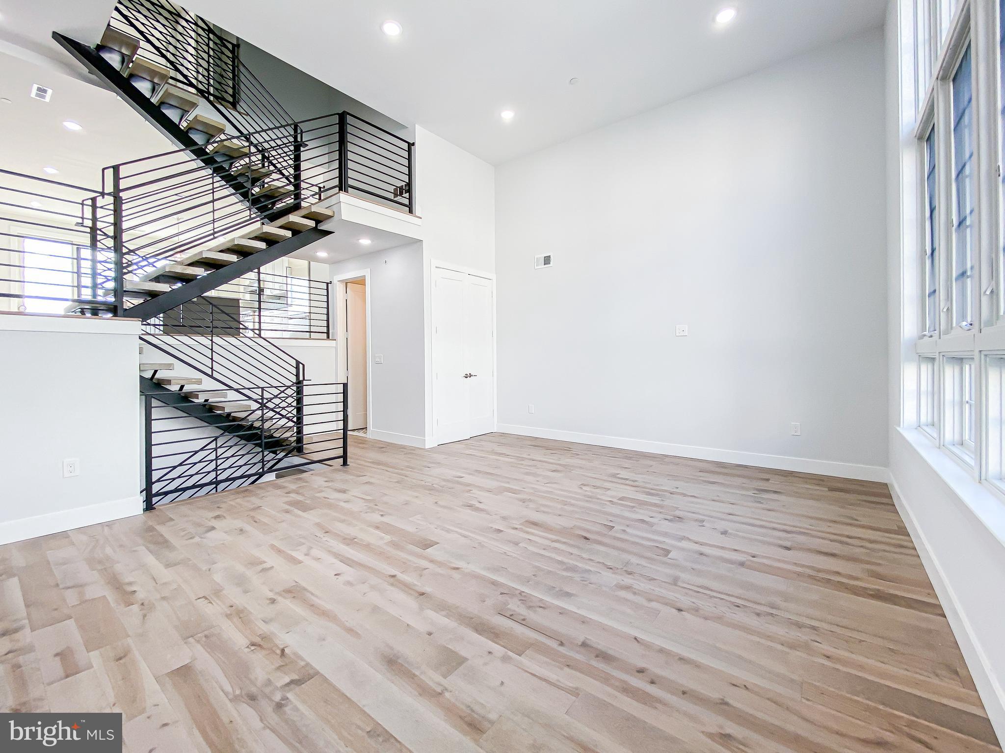 MANAYUNK - Residential